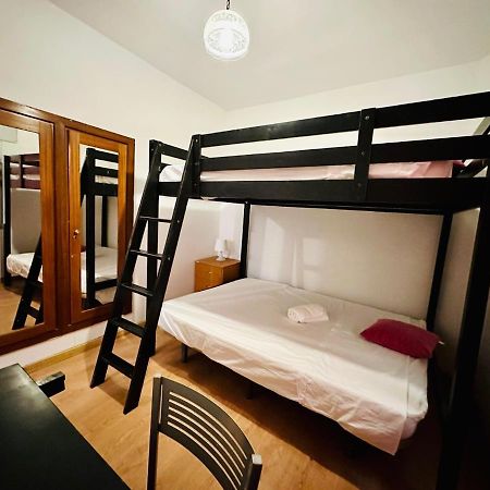 Punta Me Rooms Near The Gran Via Madrid Dış mekan fotoğraf