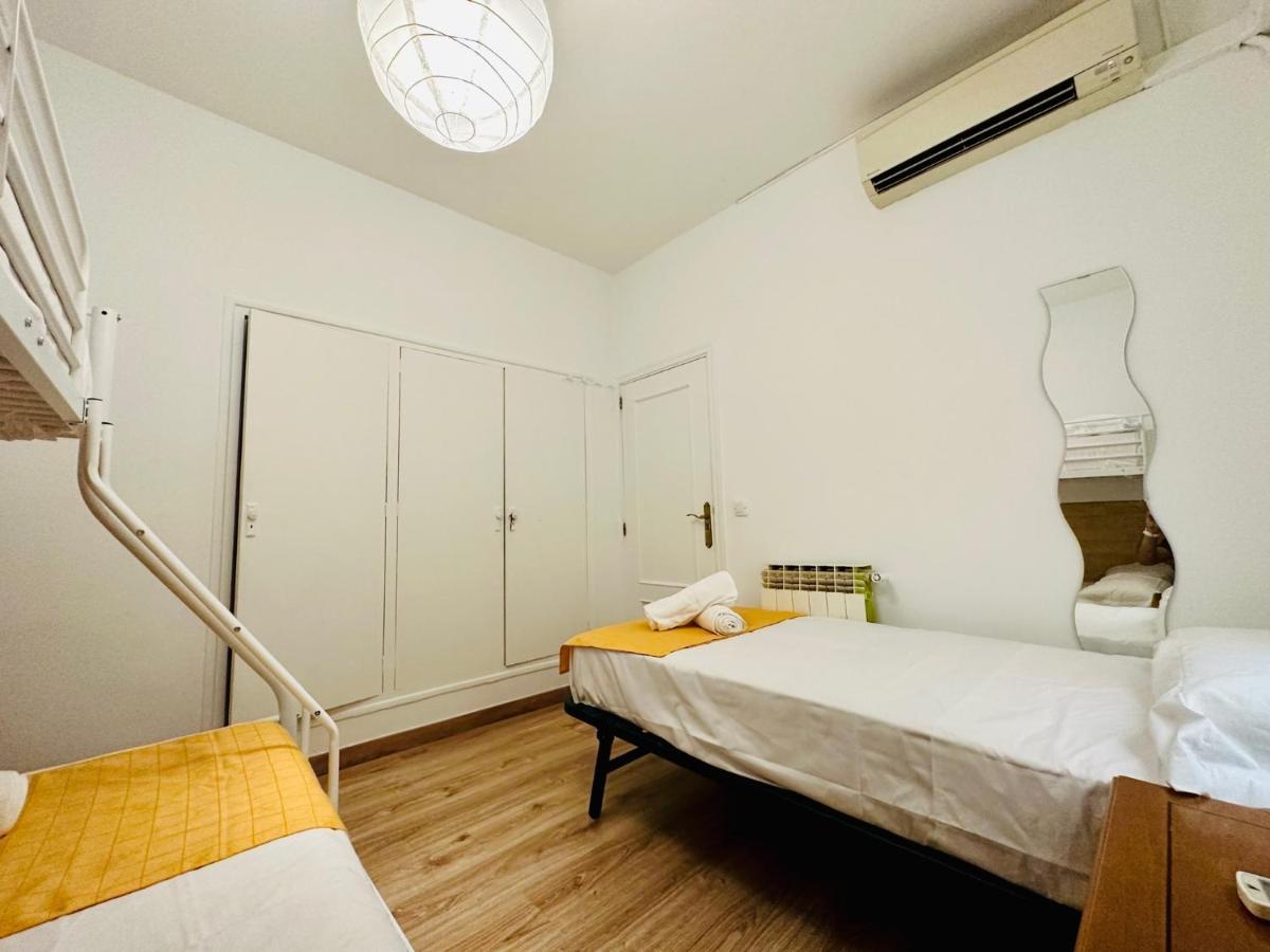 Punta Me Rooms Near The Gran Via Madrid Dış mekan fotoğraf