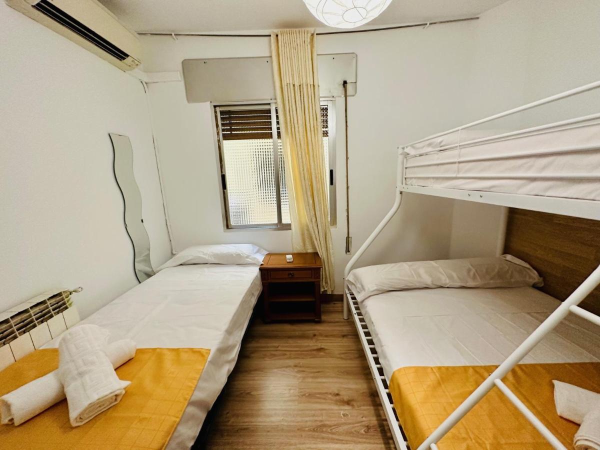 Punta Me Rooms Near The Gran Via Madrid Dış mekan fotoğraf